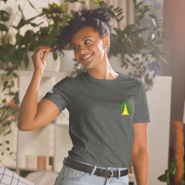 Camiseta unissex com mangas curtas | RFB Logo Colorida - Imagem 17